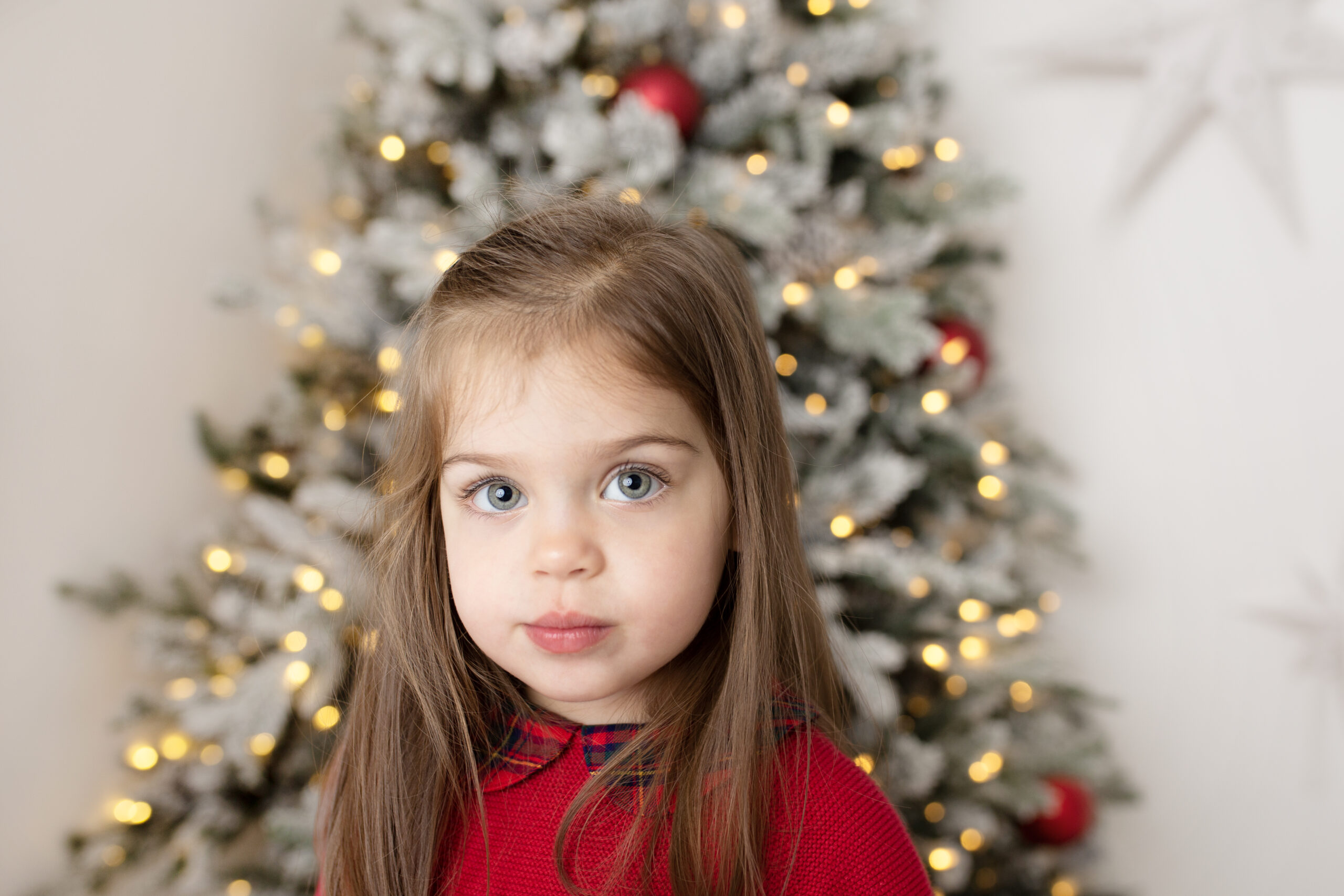 Top tips for taking photos of your kids over the Christmas season